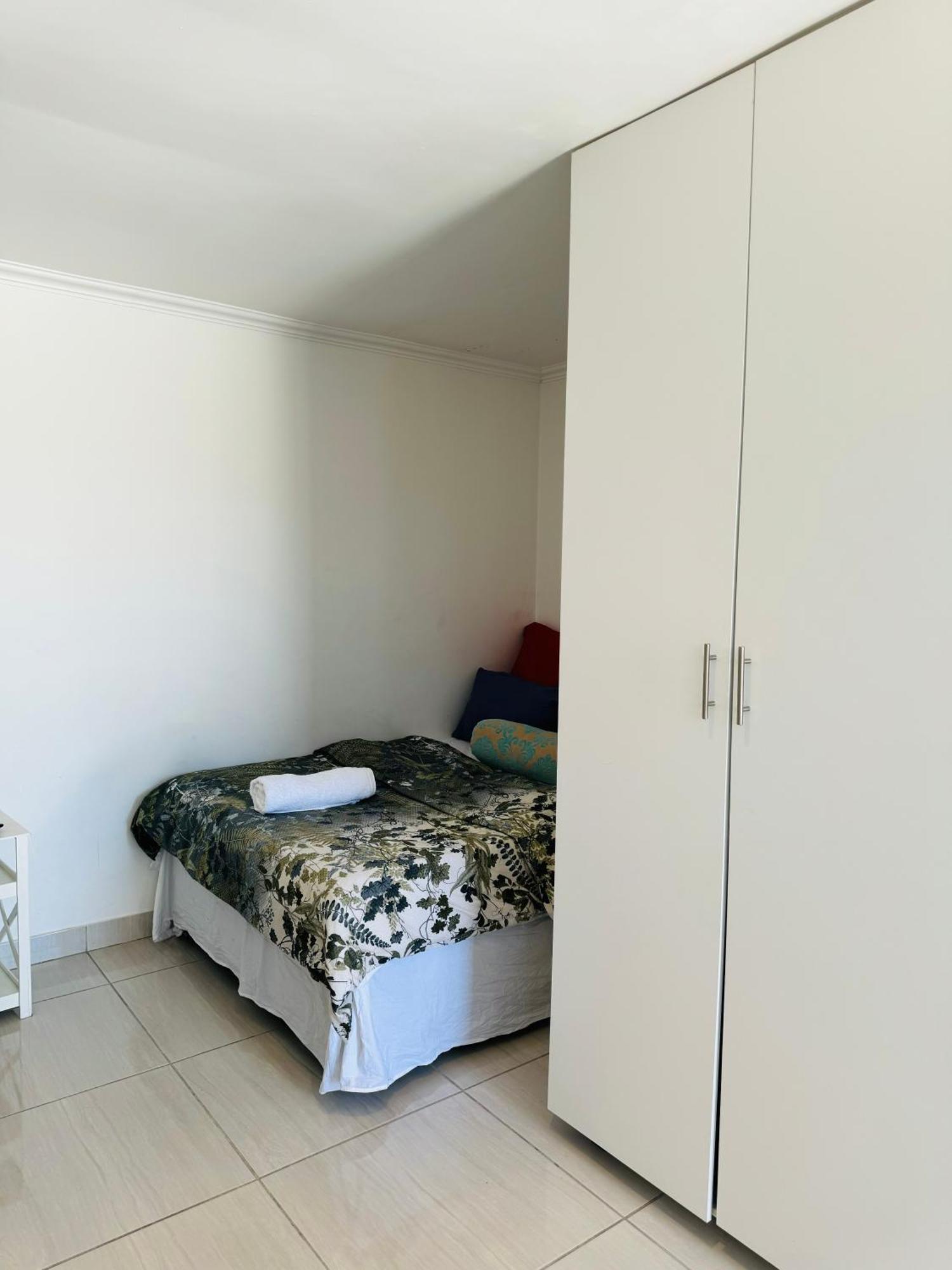 Mila 2 Guest house Cape Town